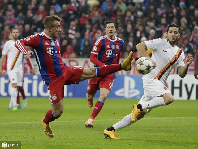  杜塞尔多夫定位球防守严密，化解危机守住胜果